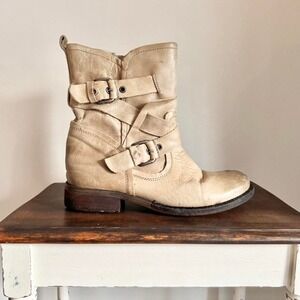 Guess Buckle Short Moto Boot Tan / Cream Size 8.5